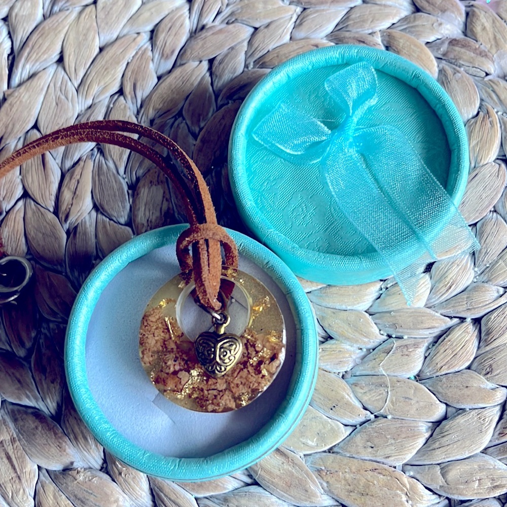 Hand made resin pendant with gold flakes and vintage mini heart